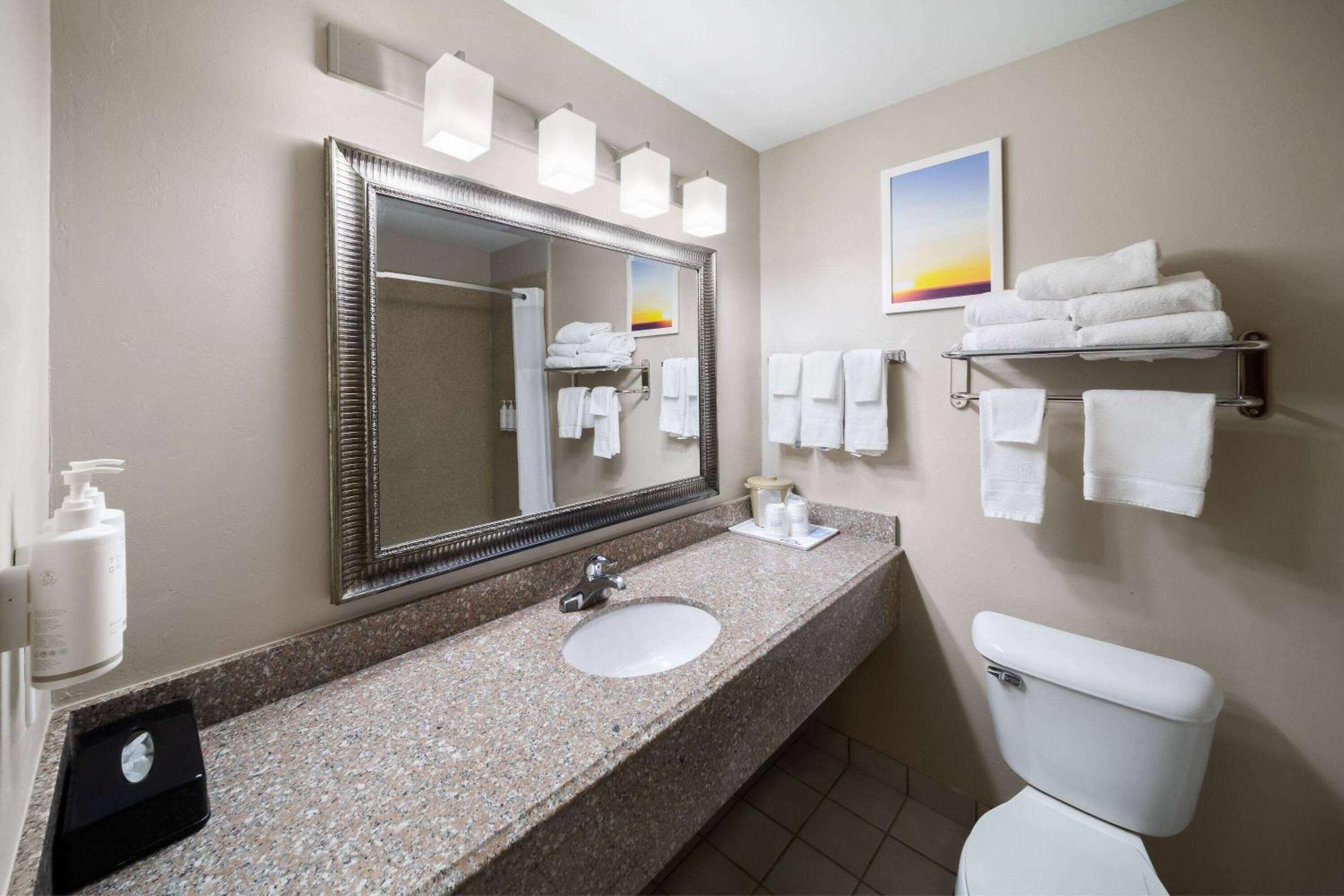 Days Inn By Wyndham Oklahoma City Extérieur photo