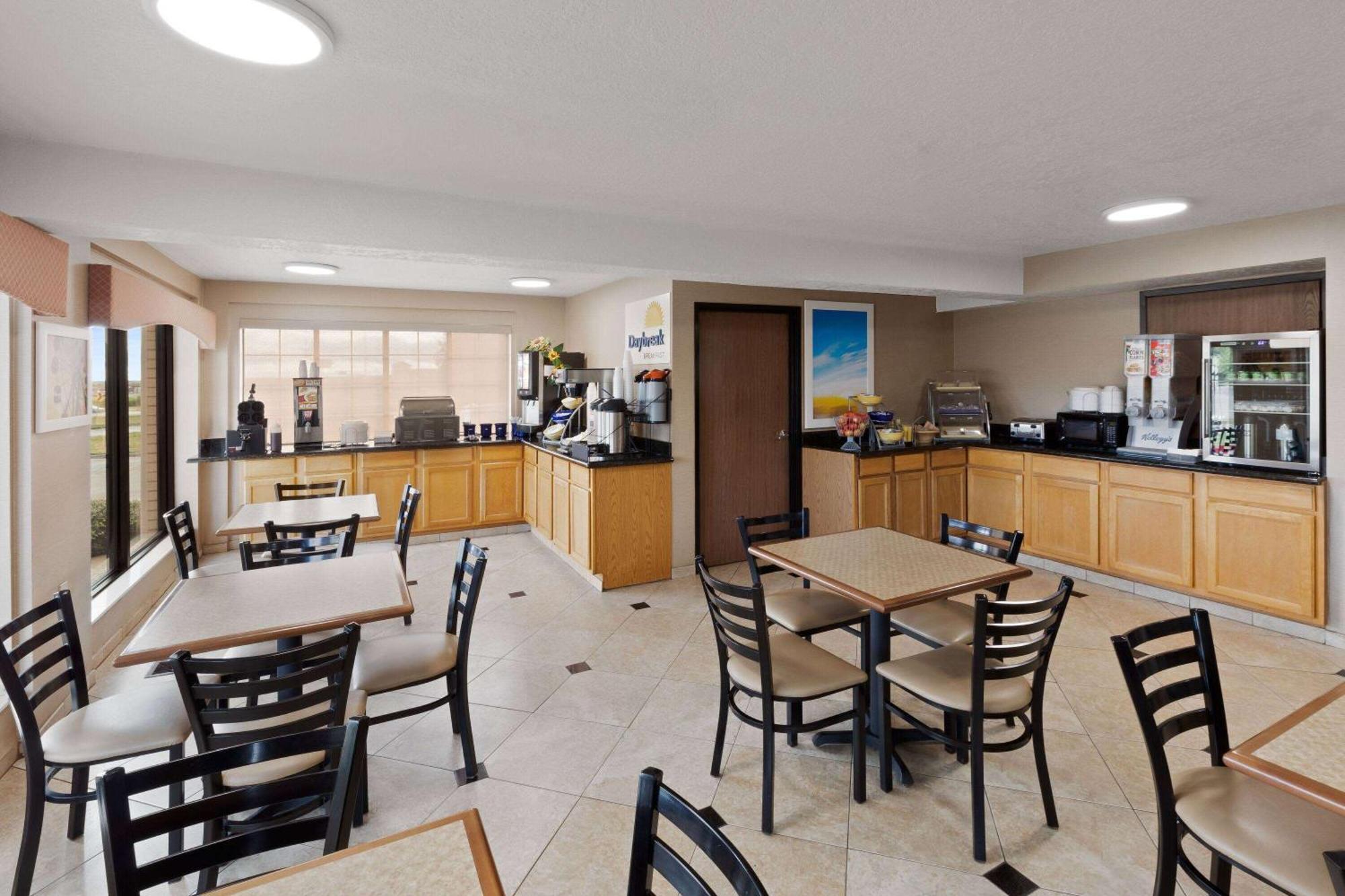 Days Inn By Wyndham Oklahoma City Extérieur photo